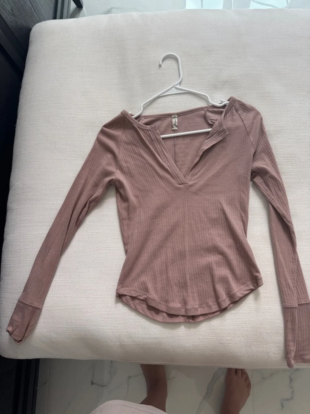 Free People Ribbed Scoop Henley Top - Mauve